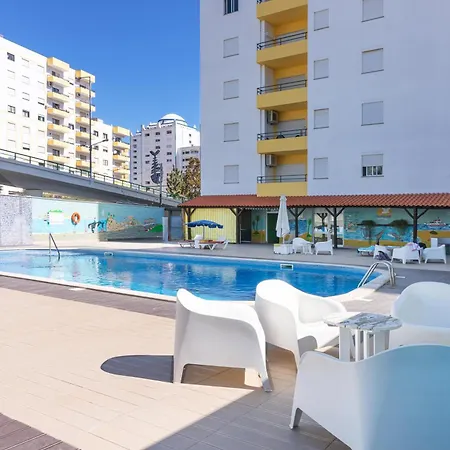 Rocha Retreat - Da Rocha *